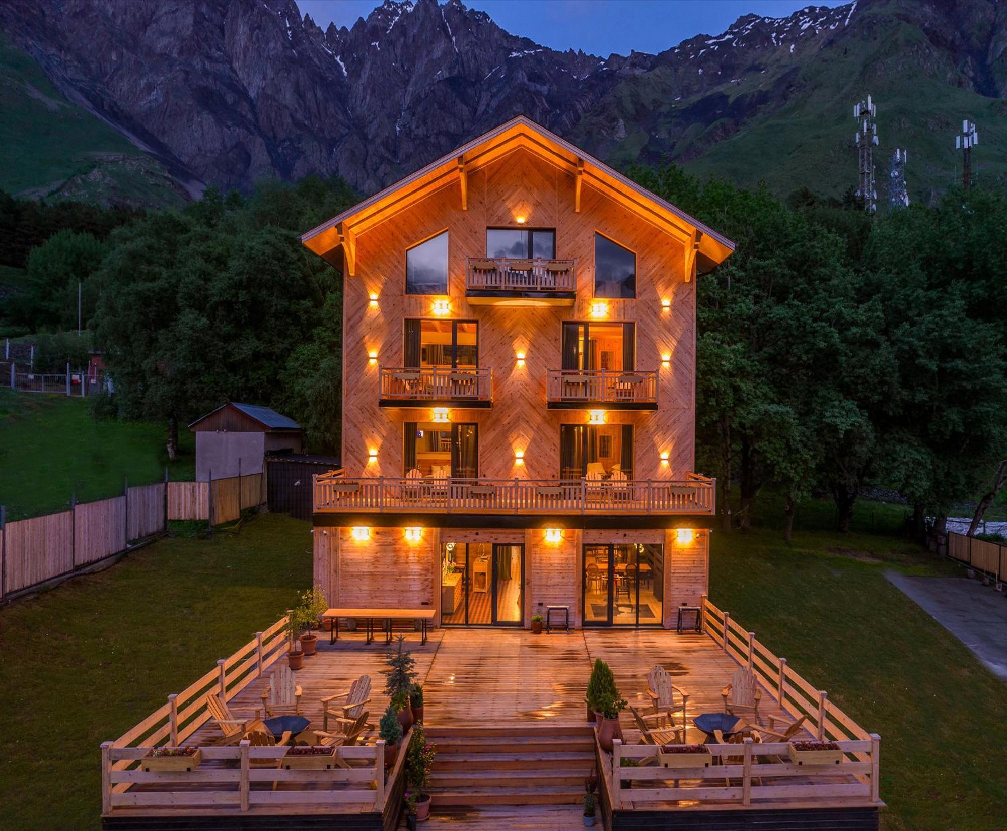 1740 Boutique Hotel Kazbegi Екстер'єр фото