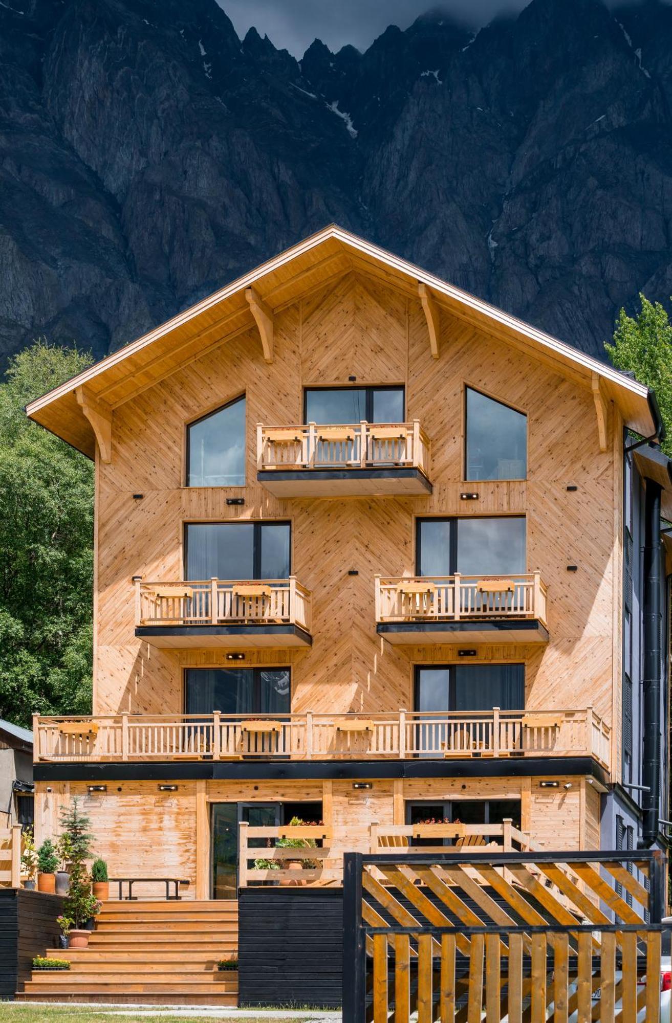 1740 Boutique Hotel Kazbegi Екстер'єр фото