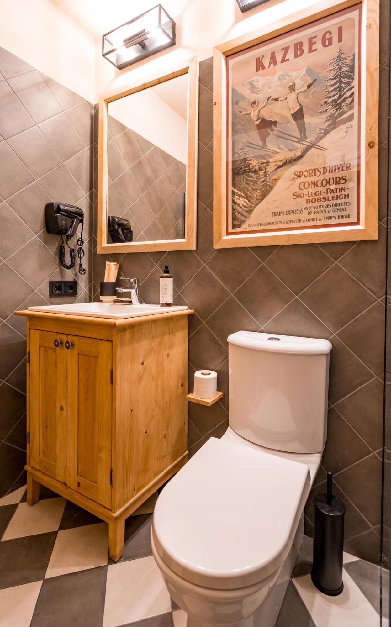 1740 Boutique Hotel Kazbegi Екстер'єр фото