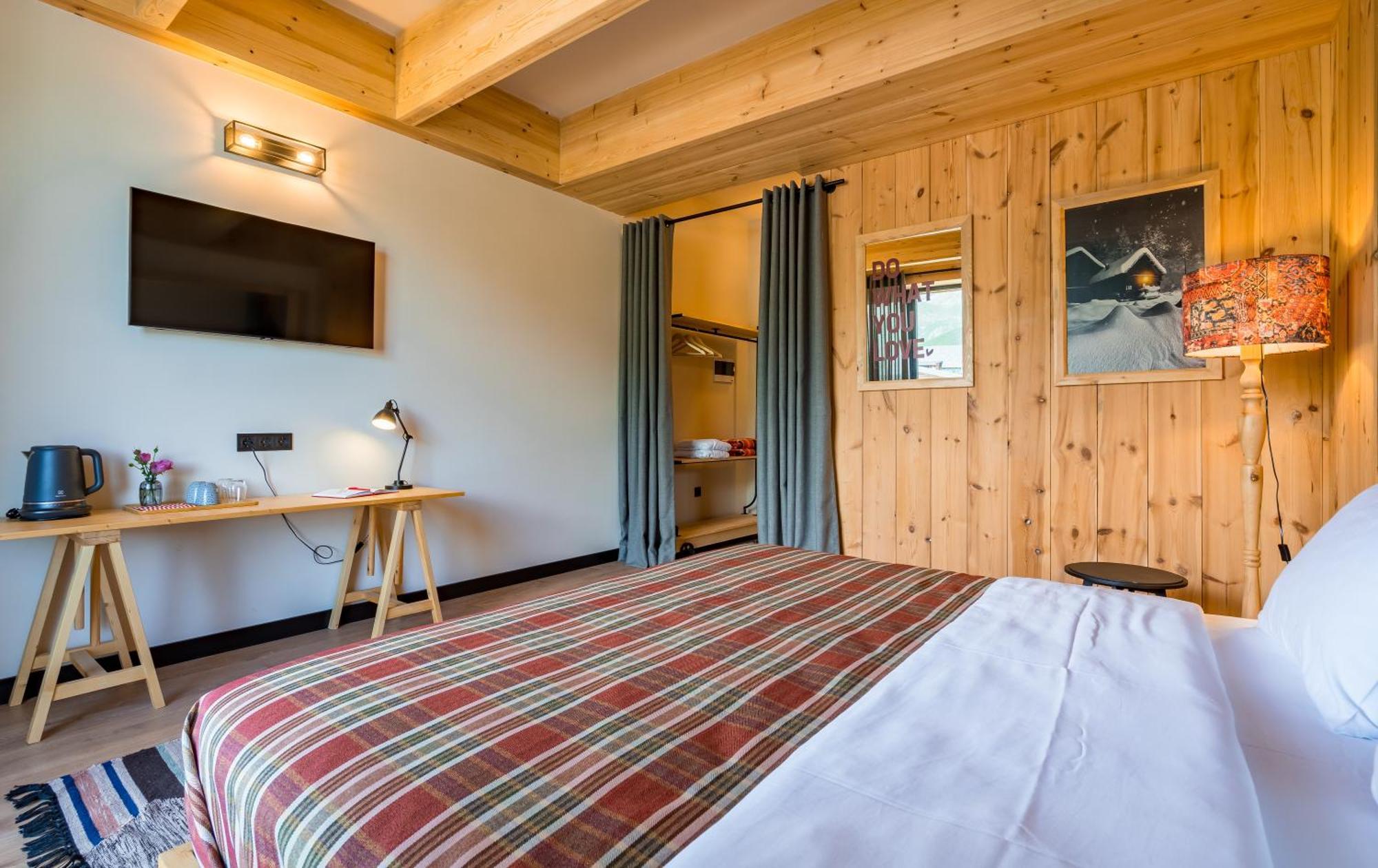 1740 Boutique Hotel Kazbegi Екстер'єр фото